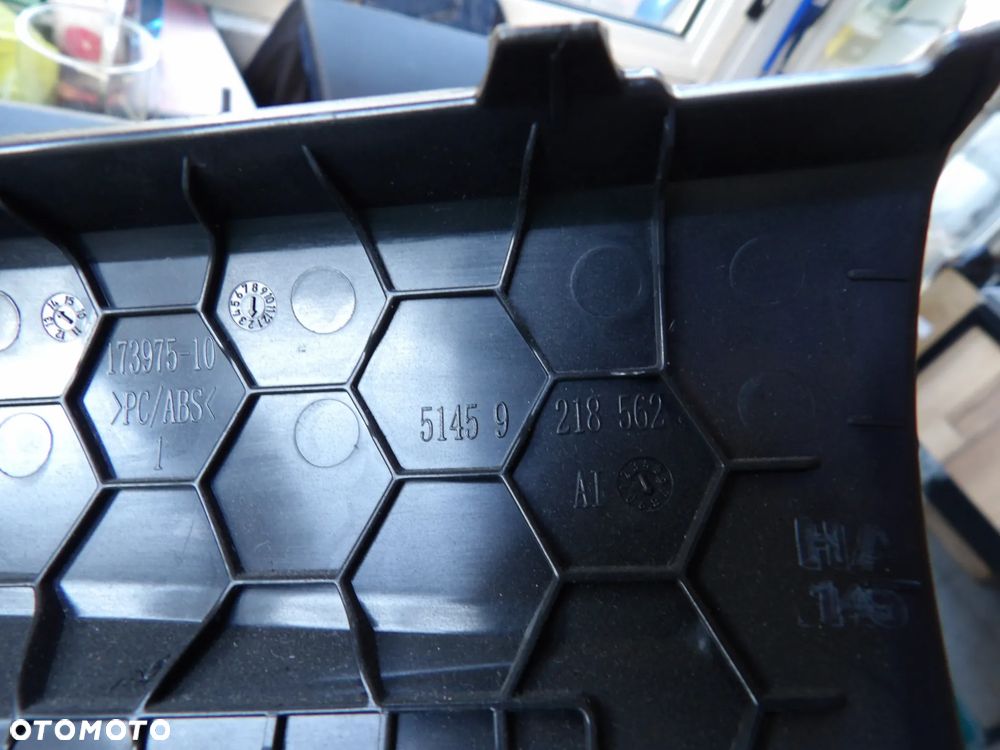 BMW - F31 - LISTWA ŚRODKOWA KONSOLI - KOKPITU - 9218562 - 2