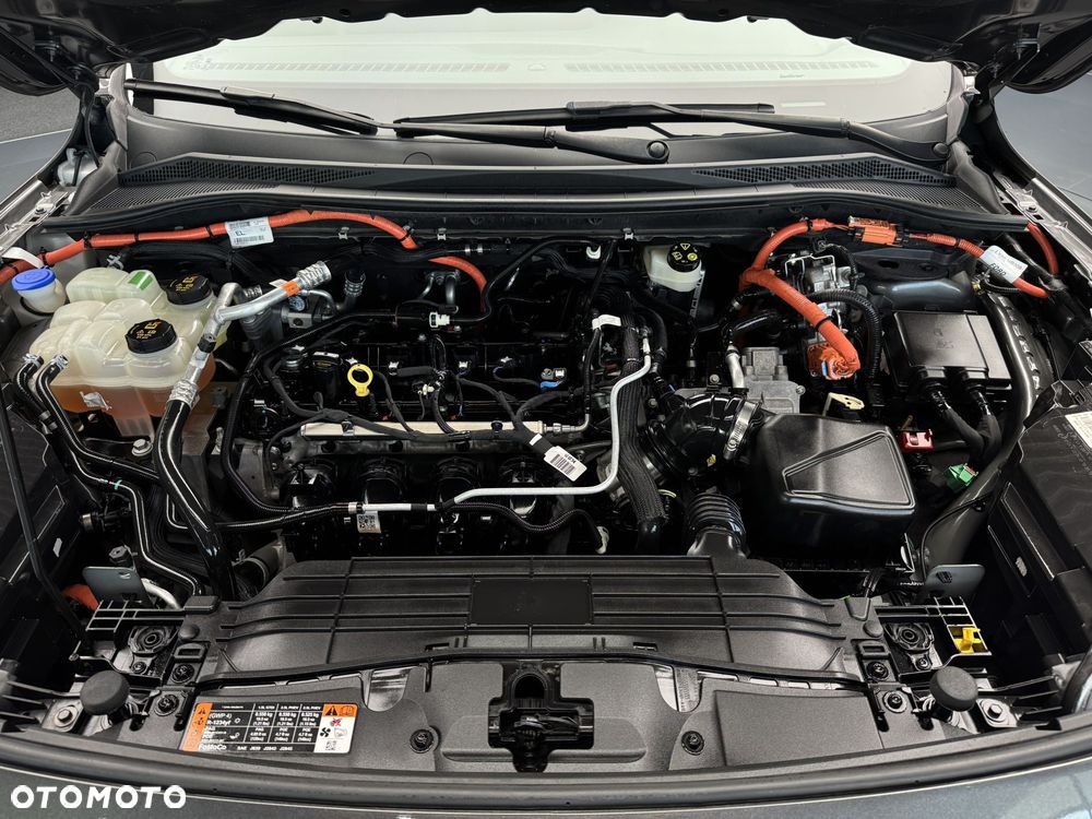 Ford Kuga - 22