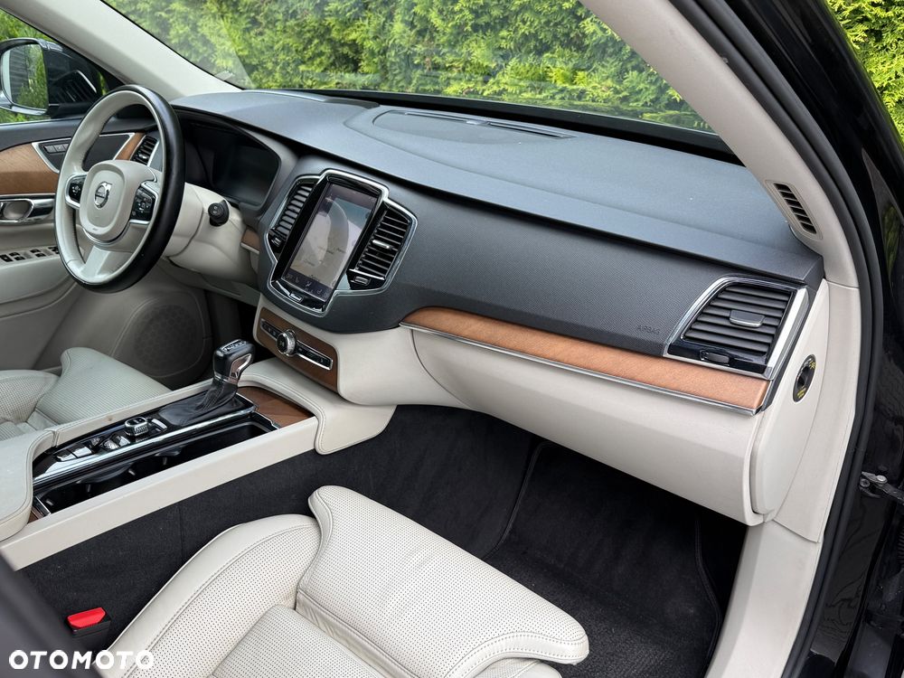 Volvo XC 90 D5 AWD Inscription 7os - 8