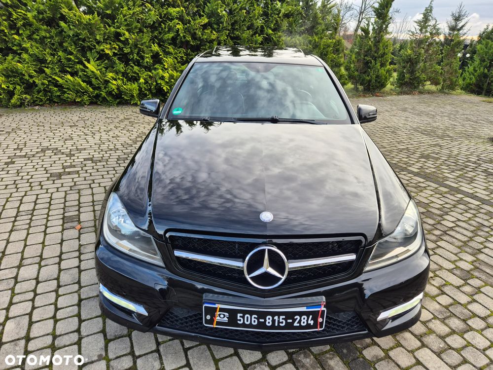 Mercedes-Benz Klasa C 180 BlueEFFICIENCY 7G-TRONIC Avantgarde - 4