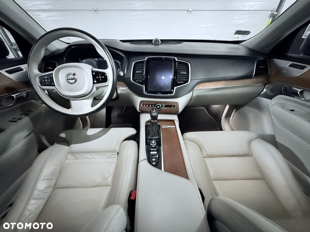 Volvo XC 90 T6 AWD Inscription 7os - 13