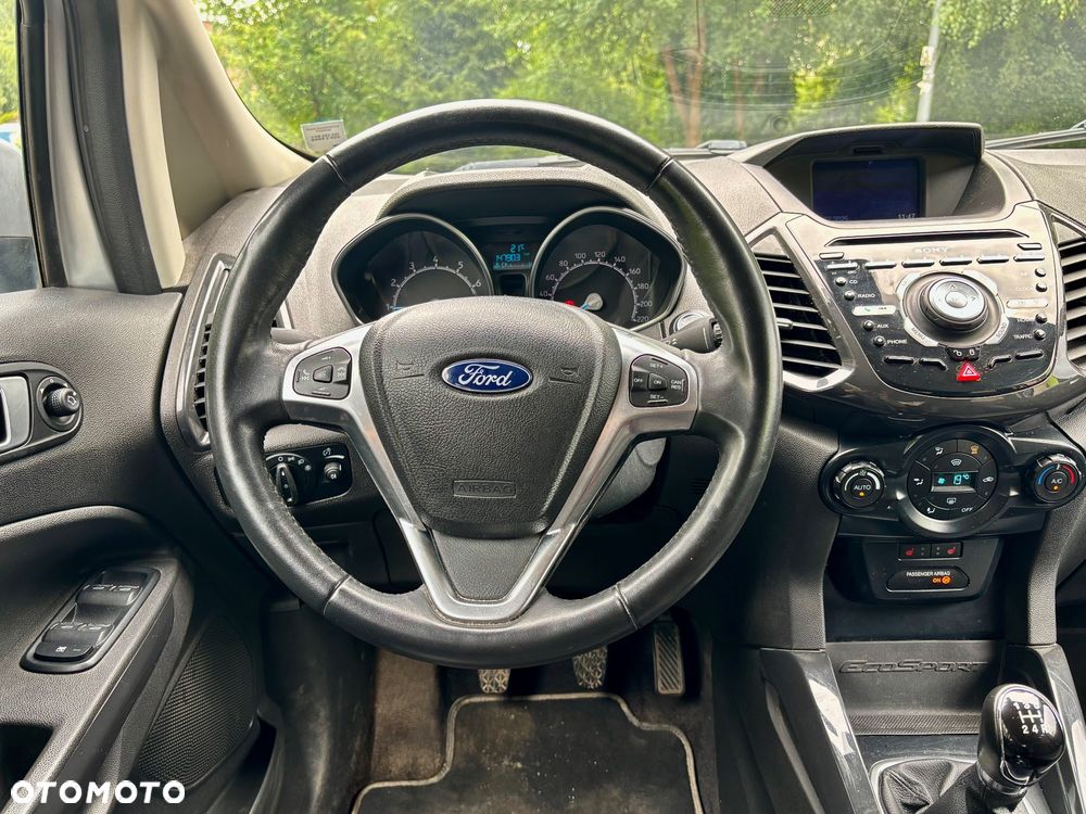 Ford EcoSport 1.0 EcoBoost TITANIUM - 17