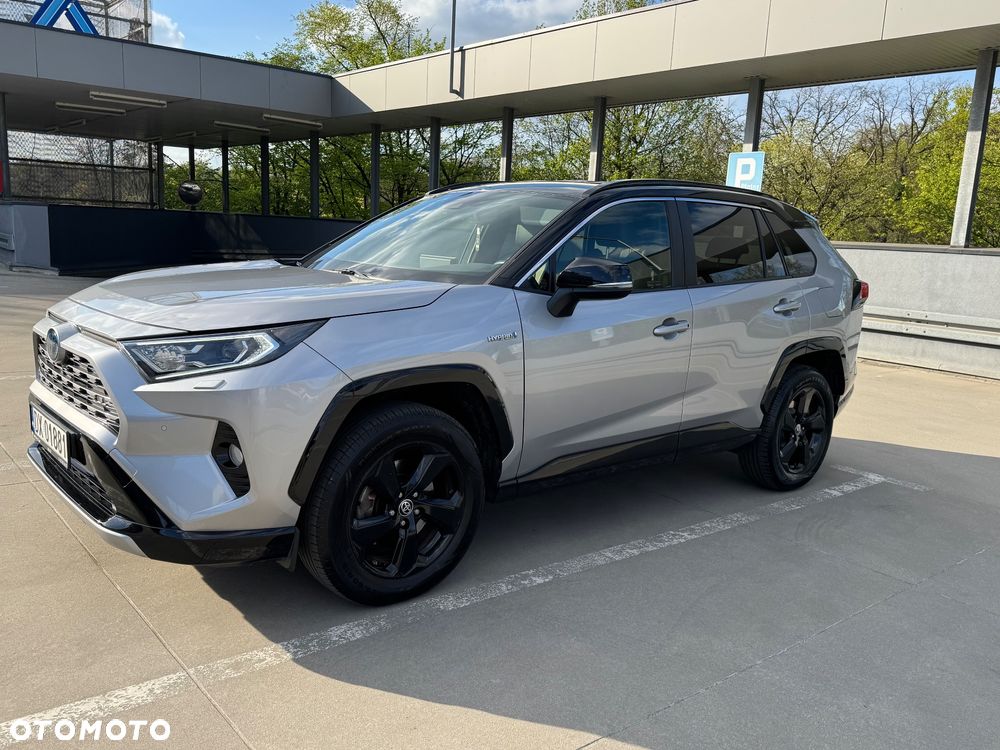 Toyota RAV4 - 4