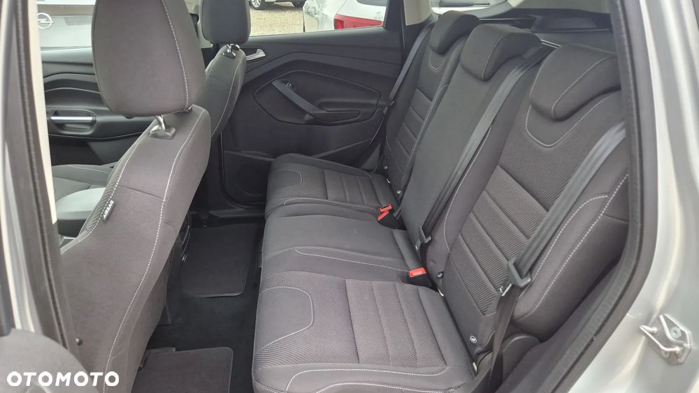 Ford Kuga 1.6 EcoBoost 2x4 Titanium - 13