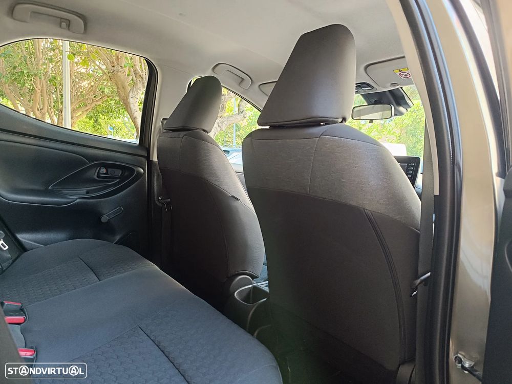 Toyota Yaris 1.0 VVT-i Comfort Plus - 27