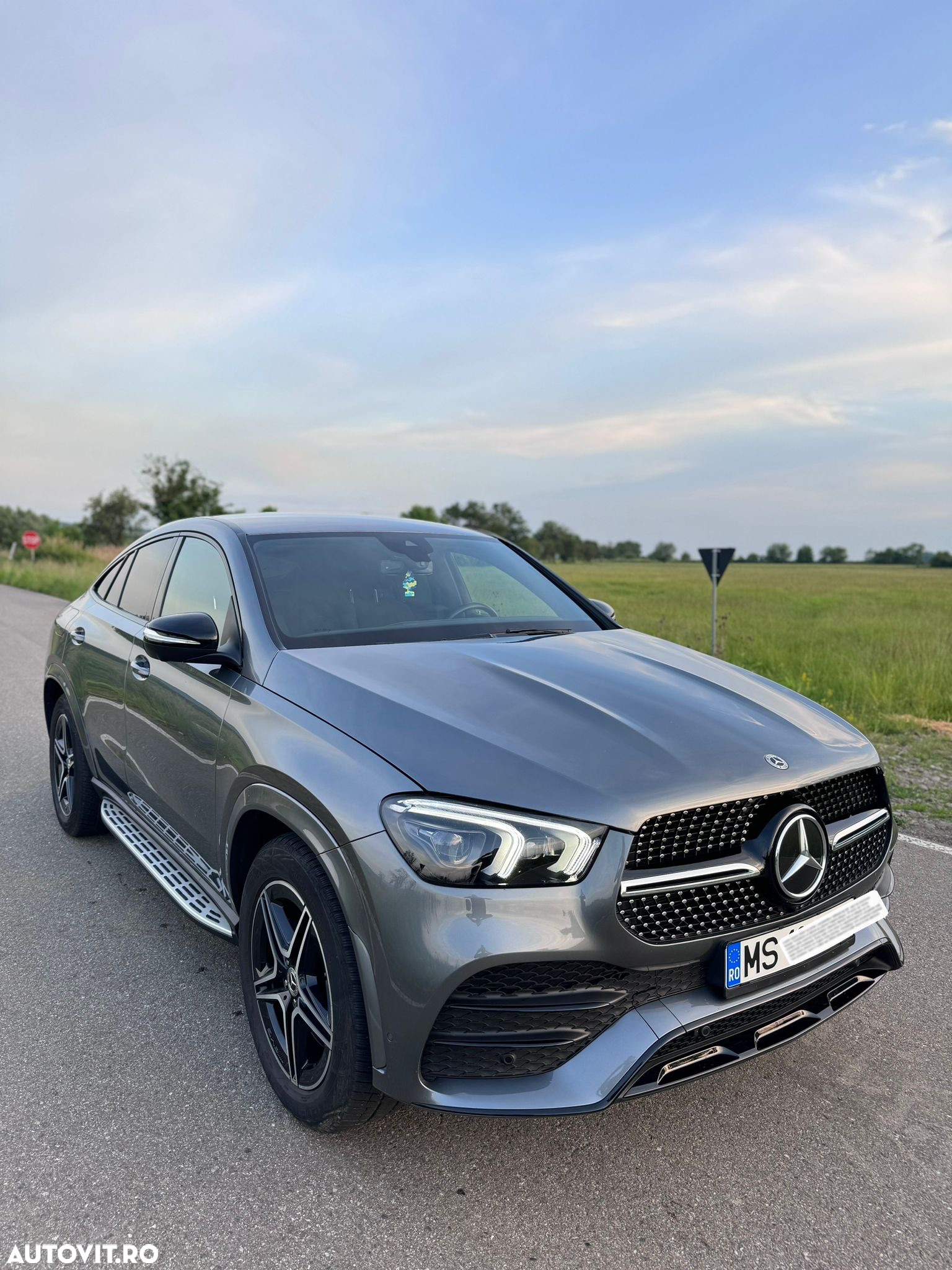 Mercedes-Benz GLE 400 d 4MATIC - 2