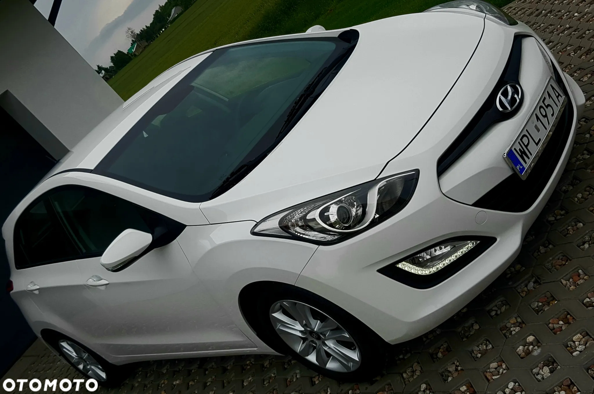 Hyundai i30 1.6 CRDI Fifa World Cup Edition - 16