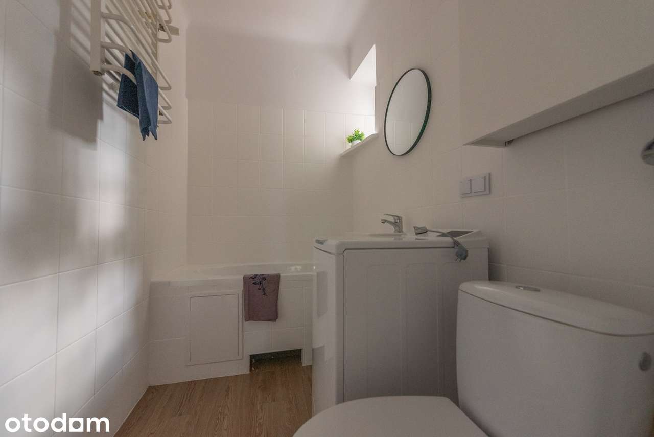 Klimatyczne studio 28 m² po remoncie | Metro Ratusz Arsenał | 0% prow.