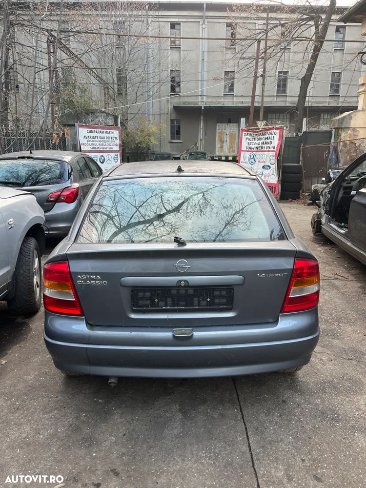 Dezmembrez Opel Astra G gri inchis 1,4 benzina 2006 - 3