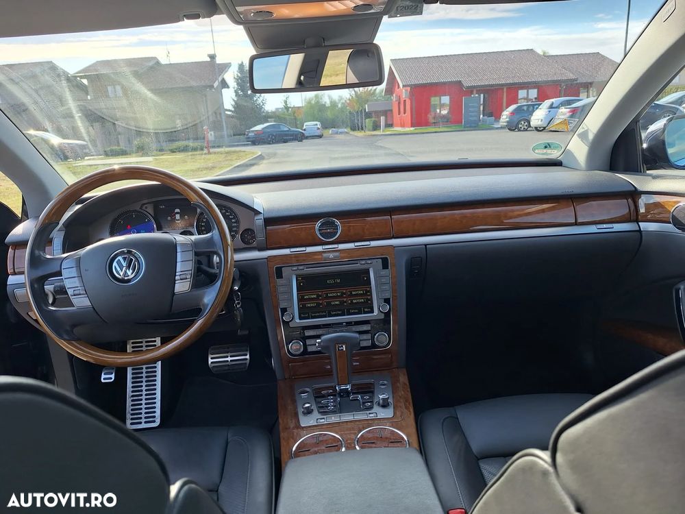 Volkswagen Phaeton - 6