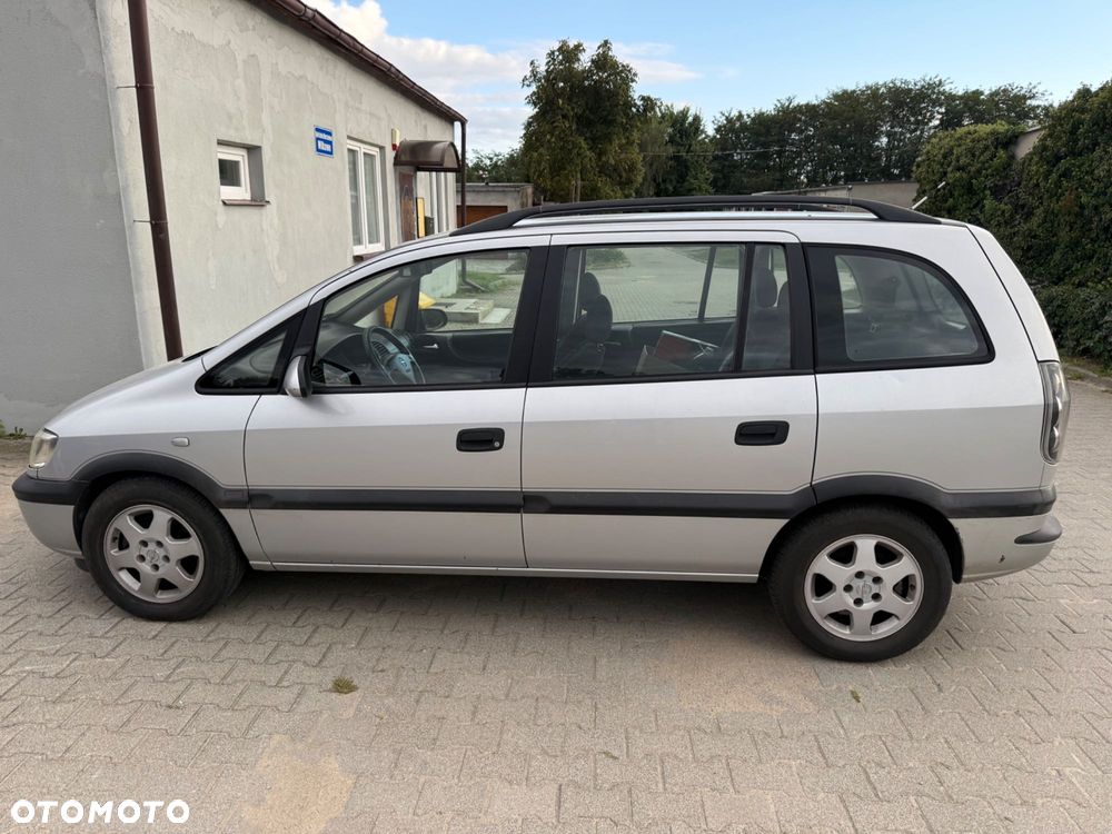 Opel Zafira - 5