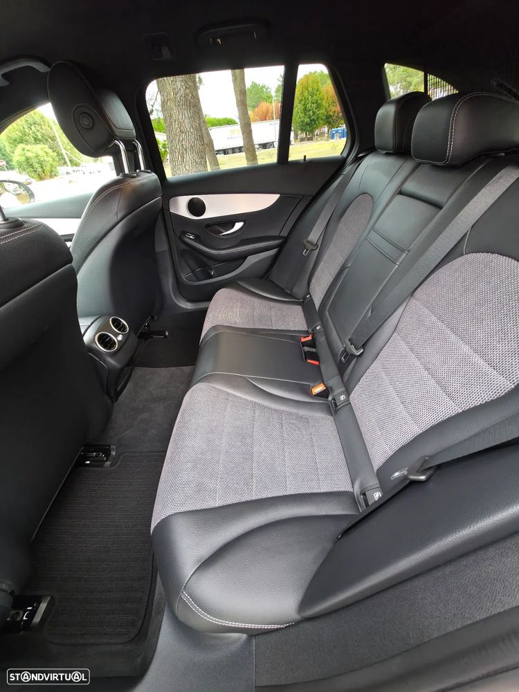 Mercedes-Benz C 300 de T 9G-TRONIC - 11