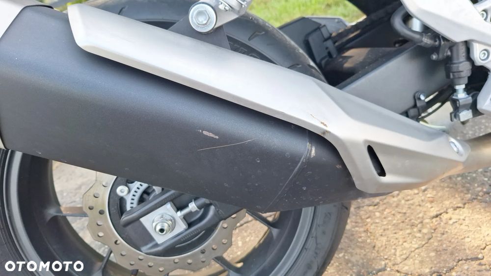 Honda Hornet - 35