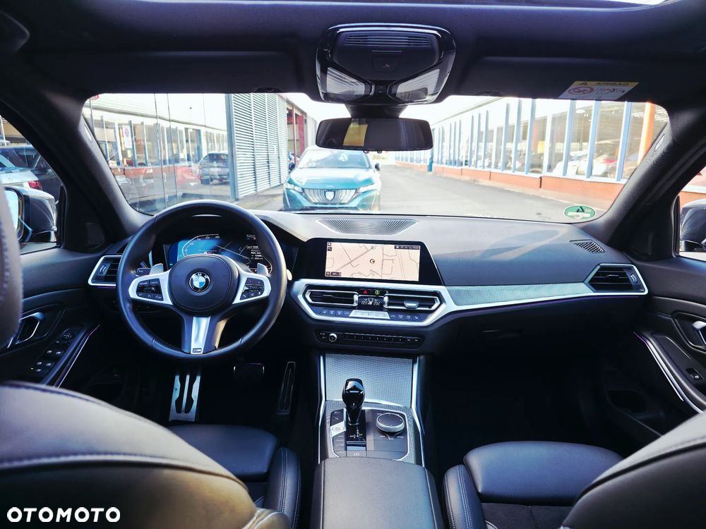 BMW Seria 3 - 35