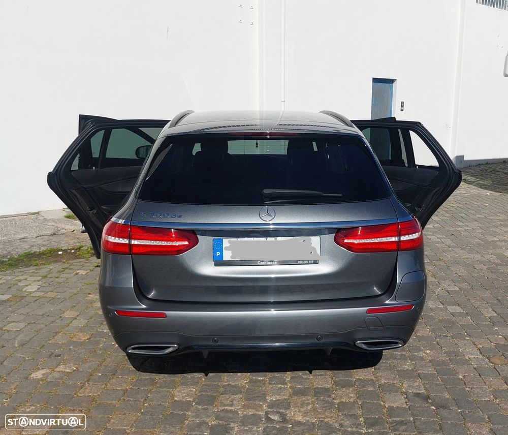 Mercedes-Benz E 300 de AMG Line - 11