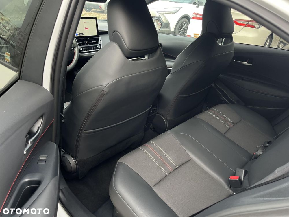 Toyota Corolla 1.8 Hybrid GR Sport - 19