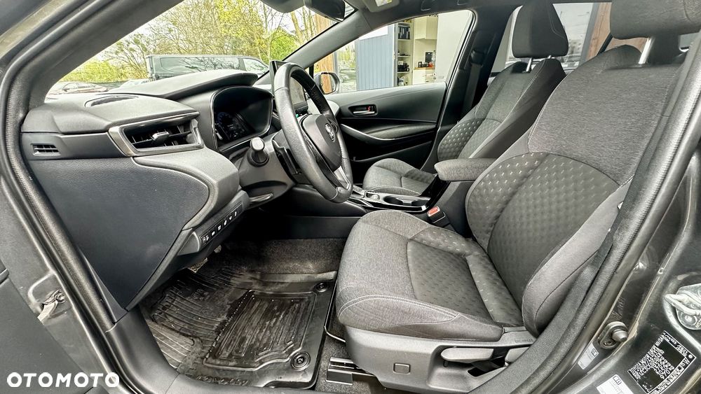 Toyota Corolla 2.0 Hybrid Style - 21