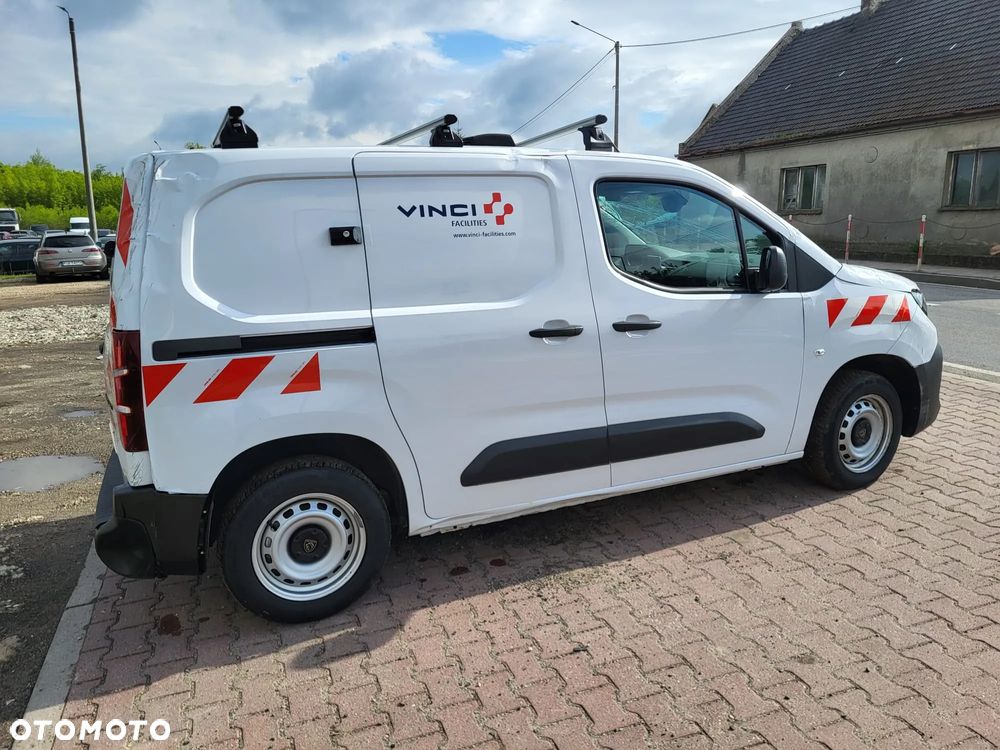 Peugeot Partner - 13