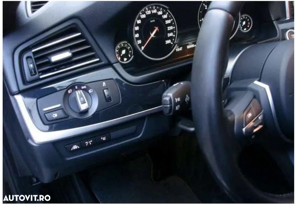 BMW Seria 5 525d xDrive Aut. - 12