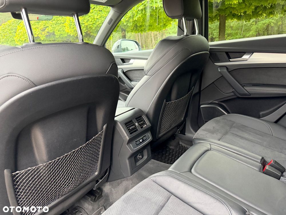 Audi Q5 50 TFSI e Quattro S Line S tronic - 24