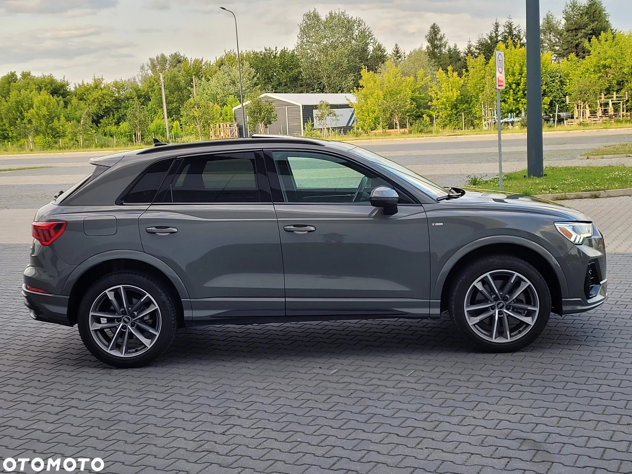 Audi Q3 45 TFSI Quattro S-Line S tronic - 3