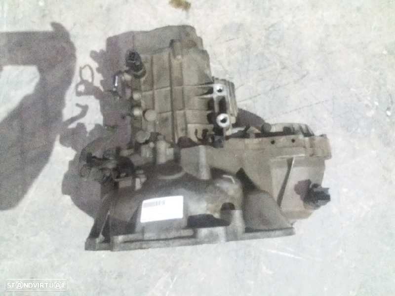 CAIXA VELOCIDADES KIA JOICE 2001 - 2