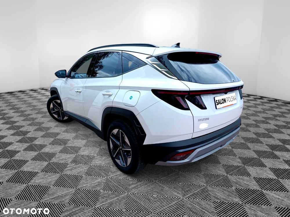 Hyundai Tucson - 8