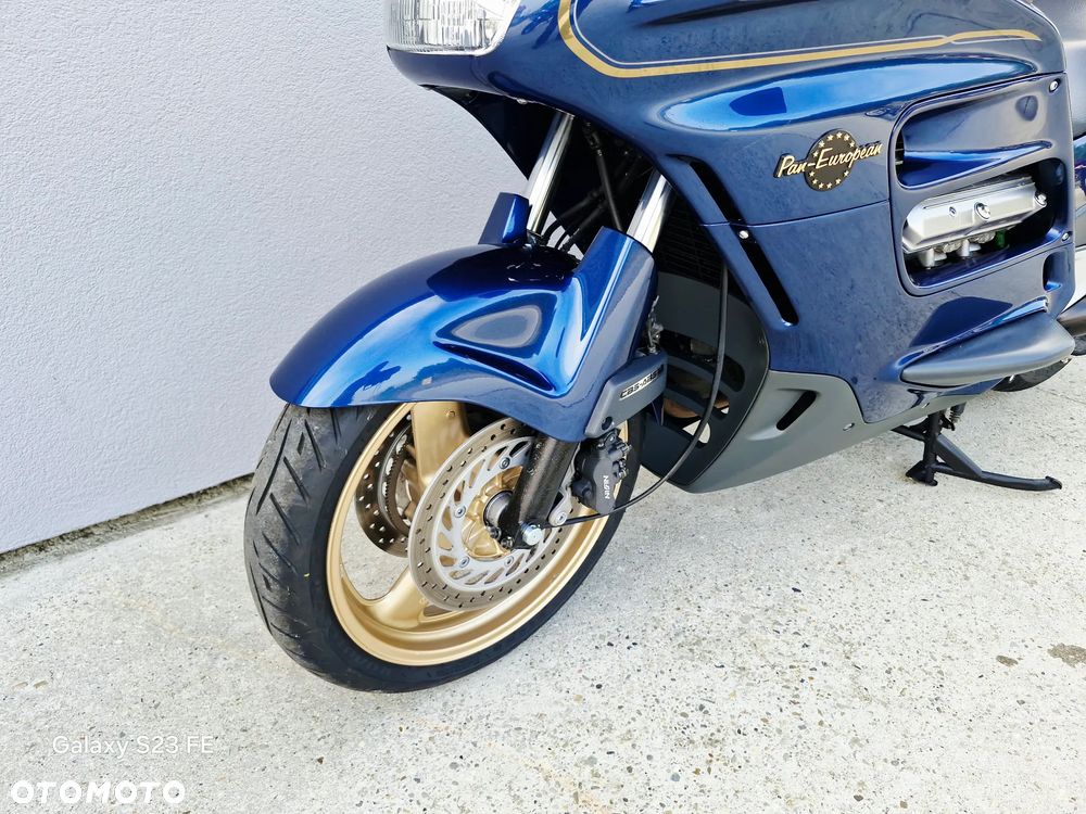 Honda ST - 18