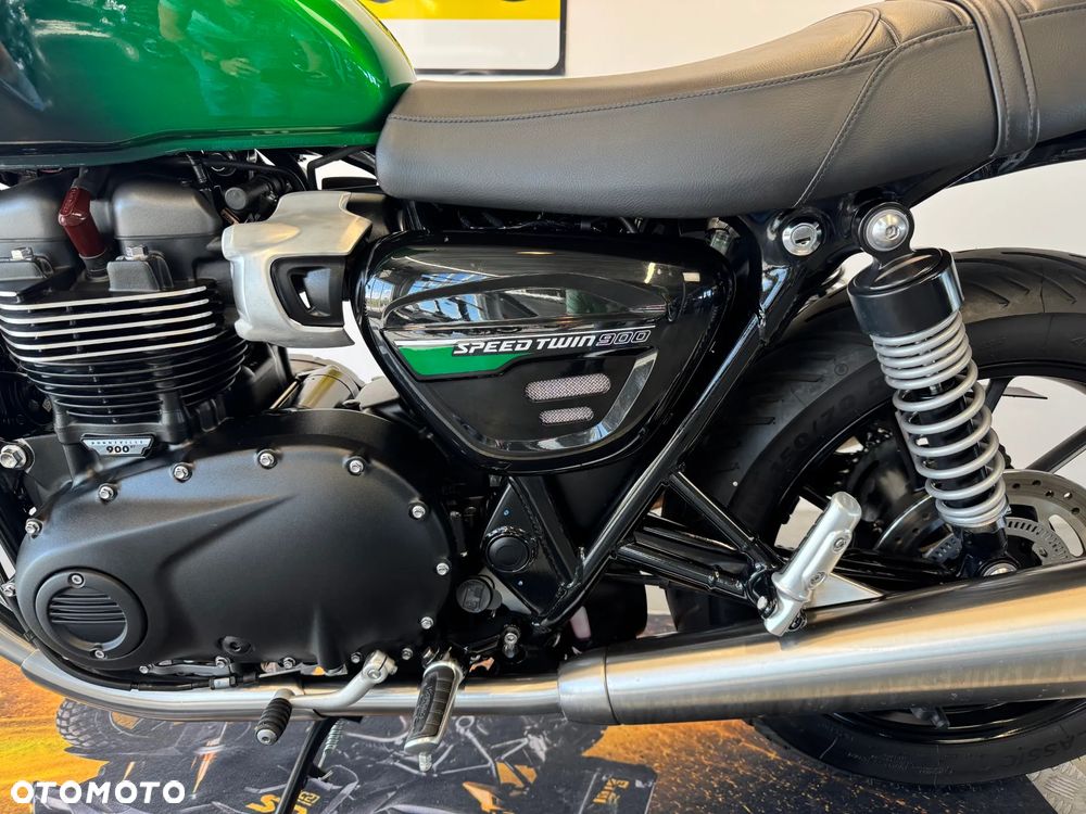 Triumph Speed Twin - 24