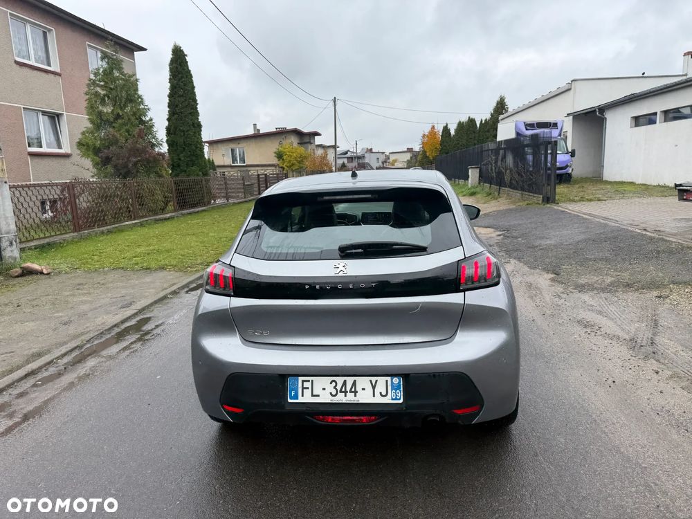 Peugeot 208 1.2 PureTech Allure Pack S&S EAT8 - 6