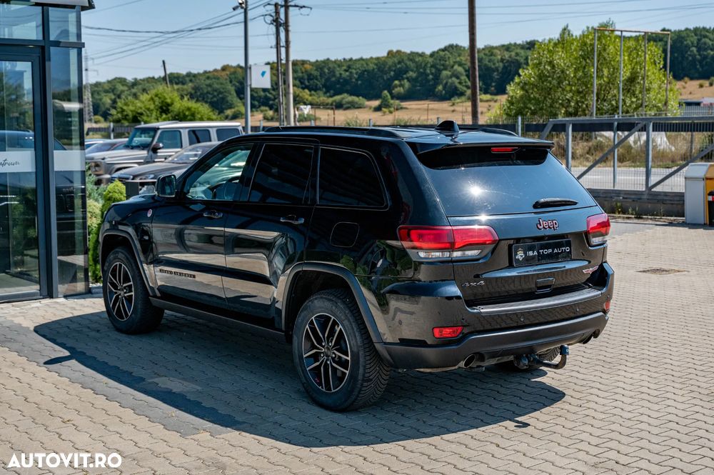Jeep Grand Cherokee 3.0 TD AT Trailhawk - 12