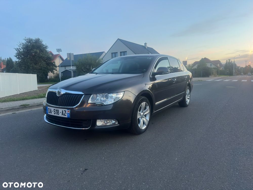 Skoda Superb 2.0 TDI Platinum - 12