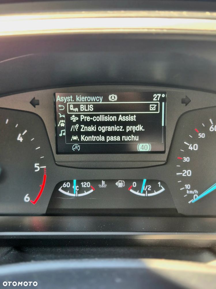 Ford Focus 1.5 EcoBlue SCR Connected - 28