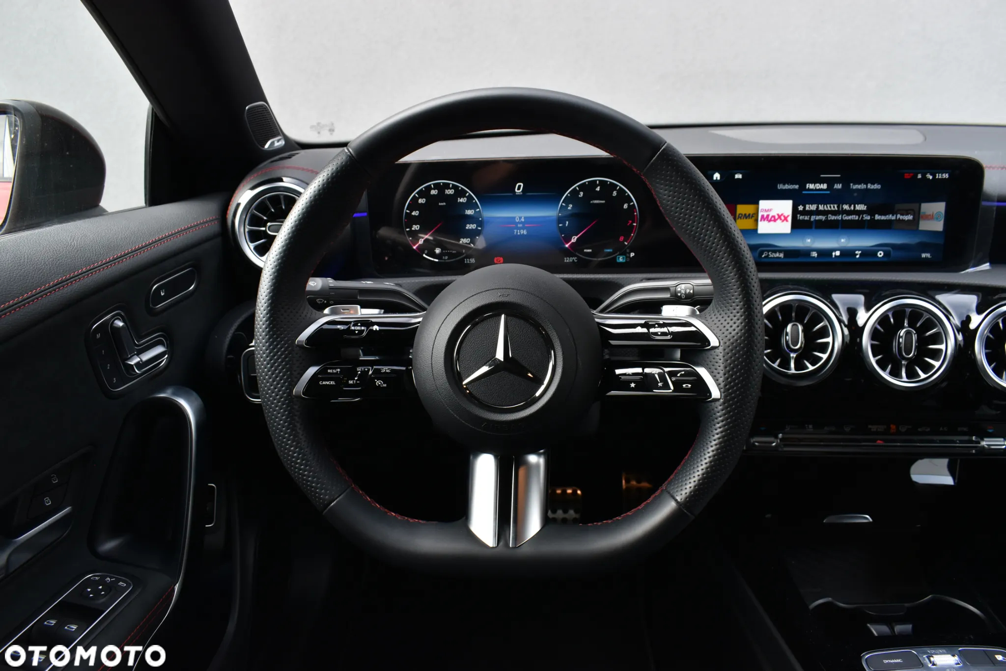 Mercedes-Benz CLA 220 AMG Line 7G-DCT - 17