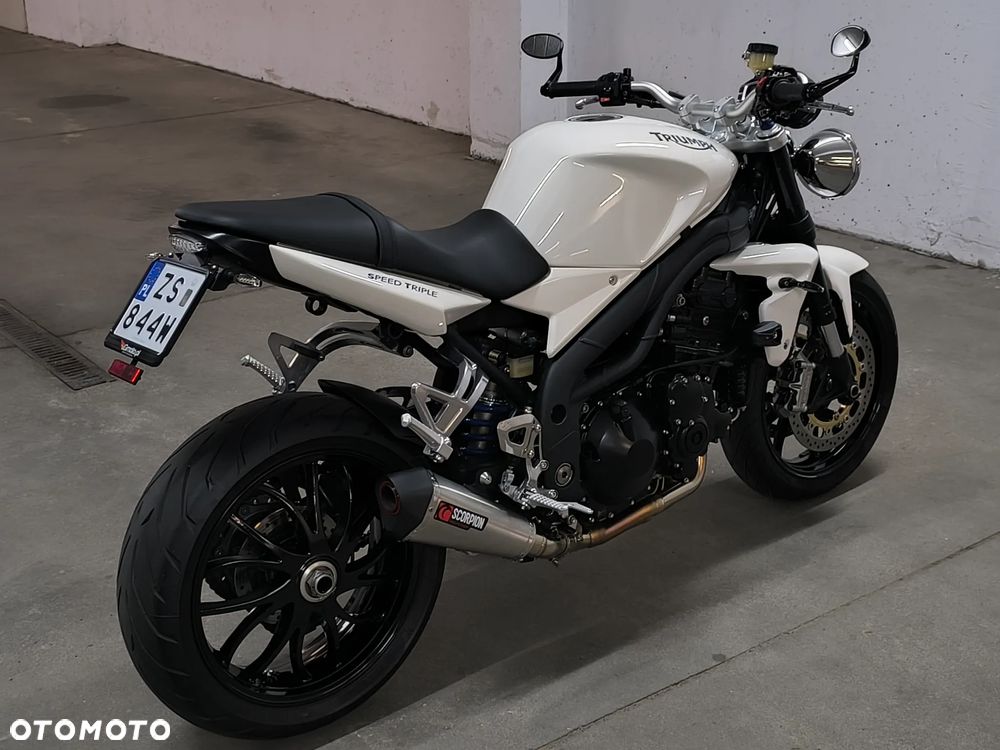 Triumph Speed Triple - 19