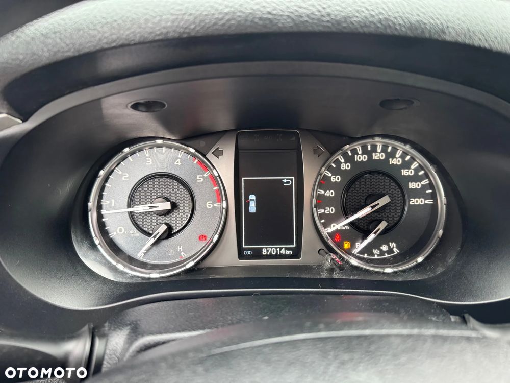 Toyota Hilux 2.4 D-4D Extra Cab DLX 4x4 - 11