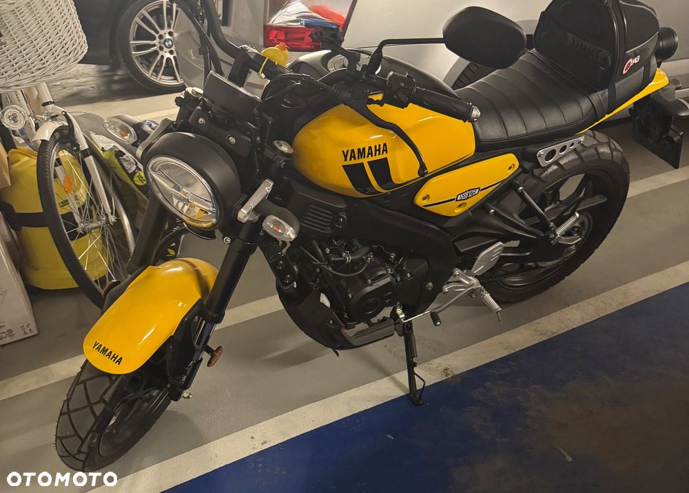 Yamaha XSR - 3