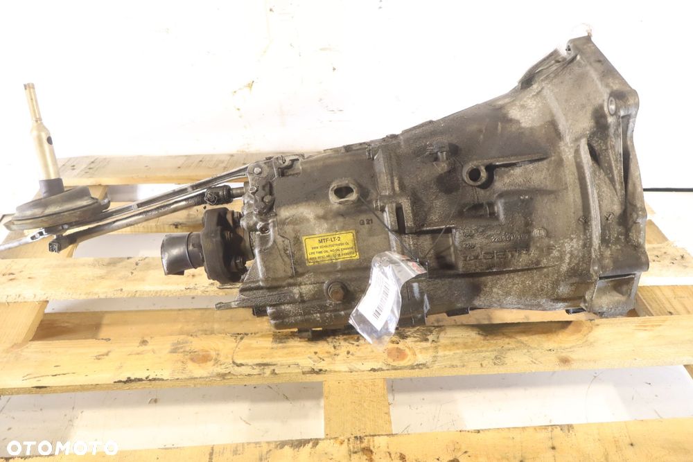 SKRZYNIA BIEGÓW 5 BIEGOWA BMW 1 118I E87 2.0 7533513 - 3