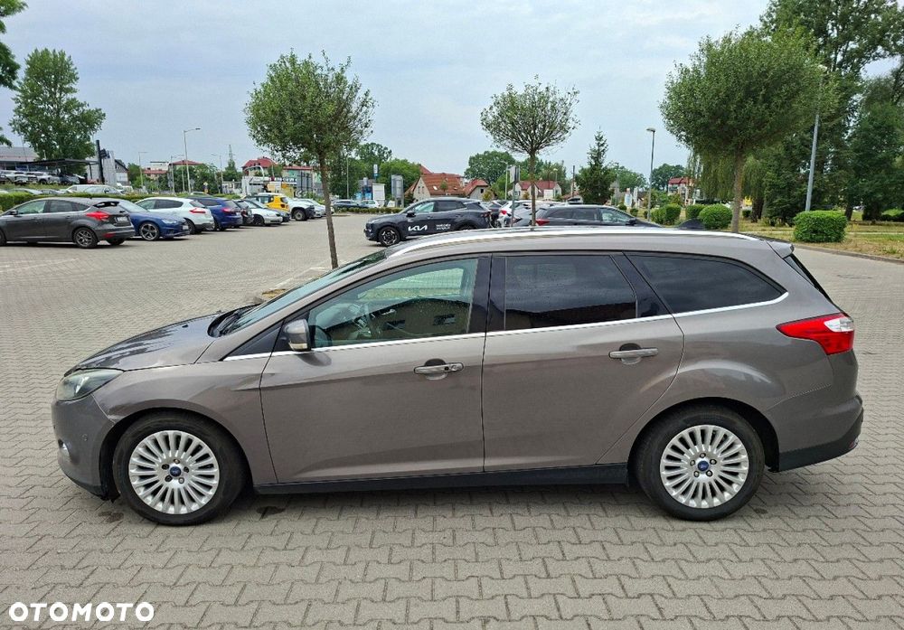 Ford Focus - 12