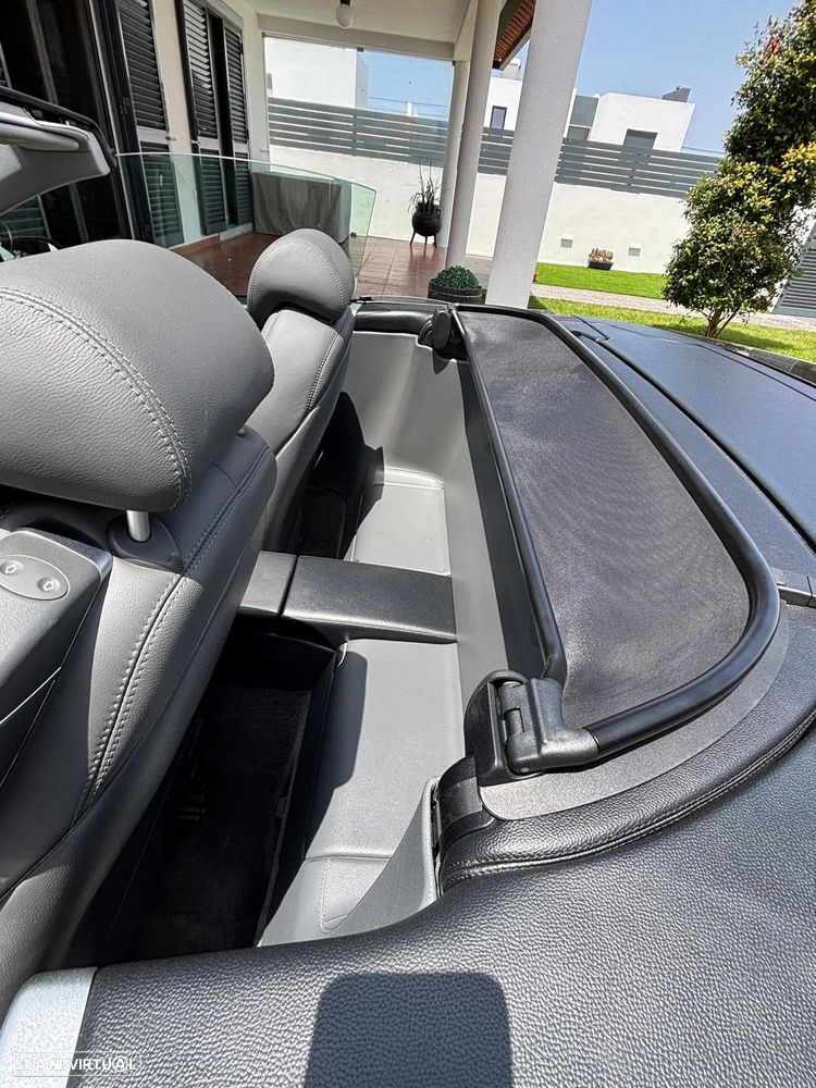 Mercedes-Benz SL 350 - 13