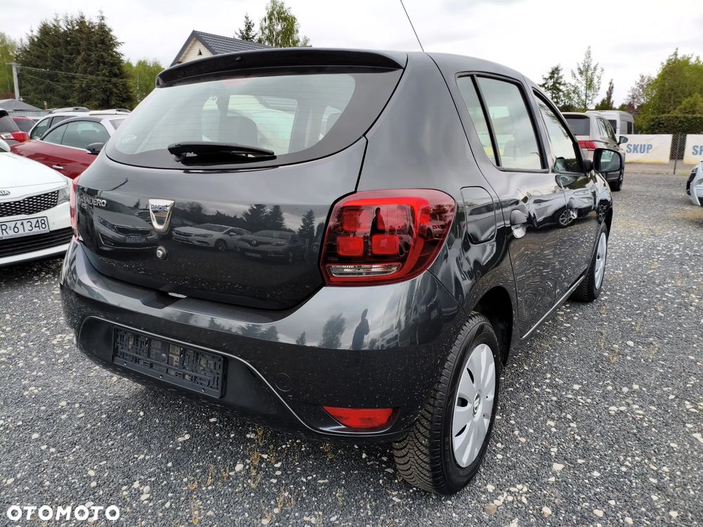 Dacia Sandero - 9