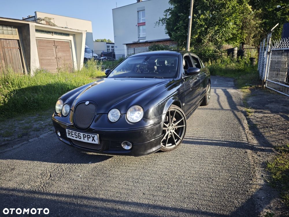 Jaguar S-Type - 2