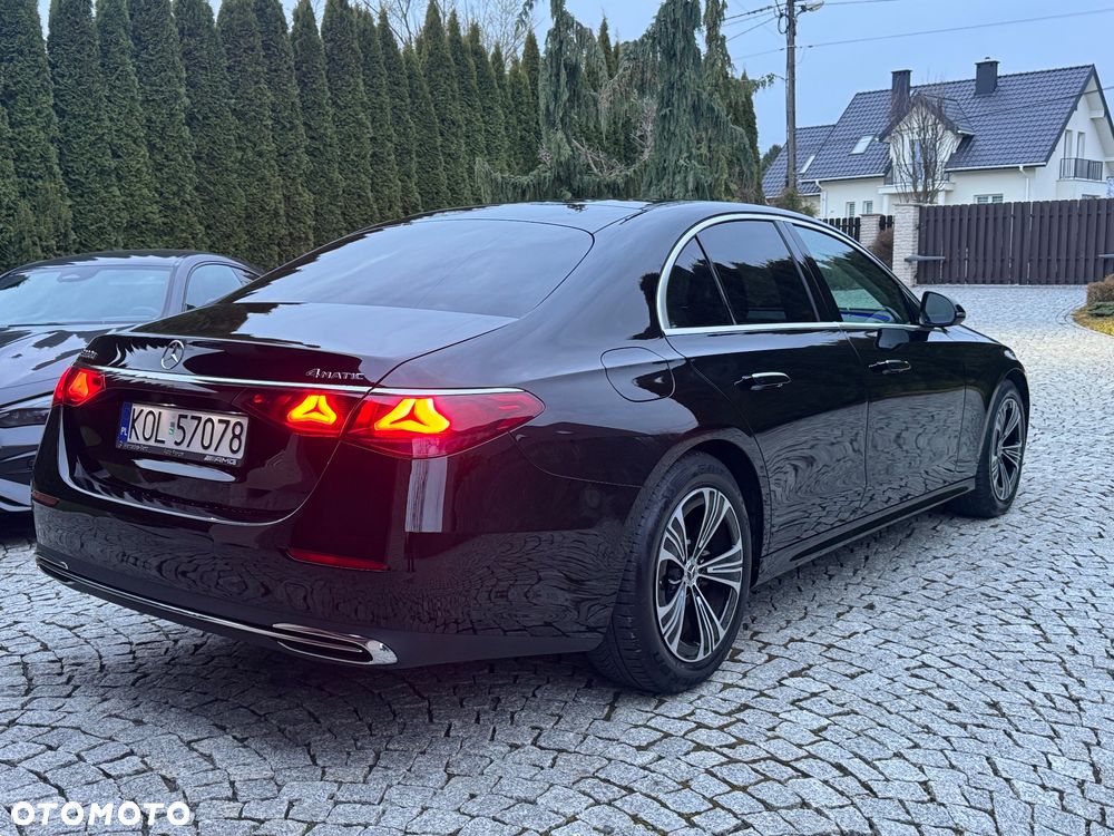 Mercedes-Benz Klasa E 220 d 4-Matic - 14