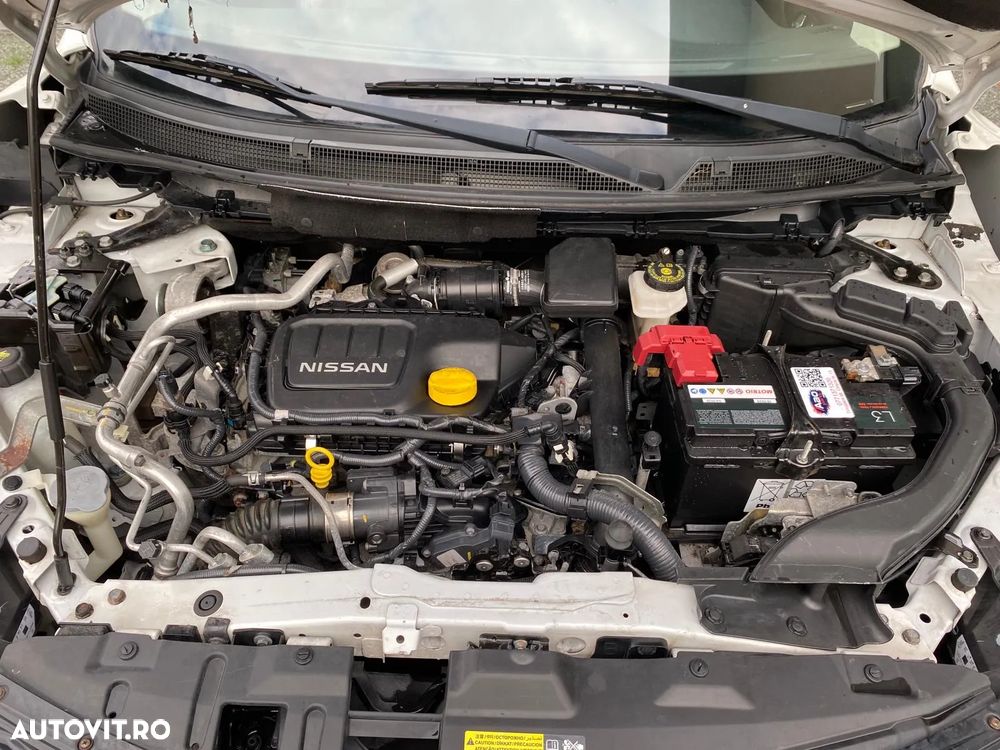 Nissan Qashqai 1.6 DCI Xtronic TEKNA - 20