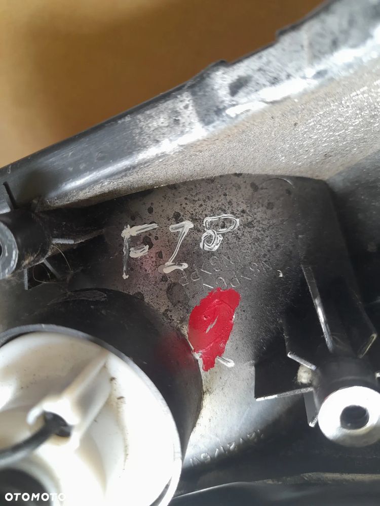 YAMAHA FZ8 10-15 LAMPA TYŁ - 3