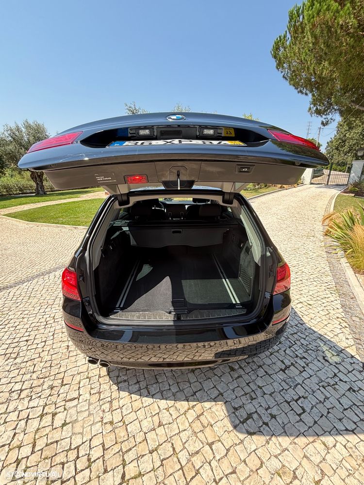 BMW 520 d Touring Luxury Line - 11