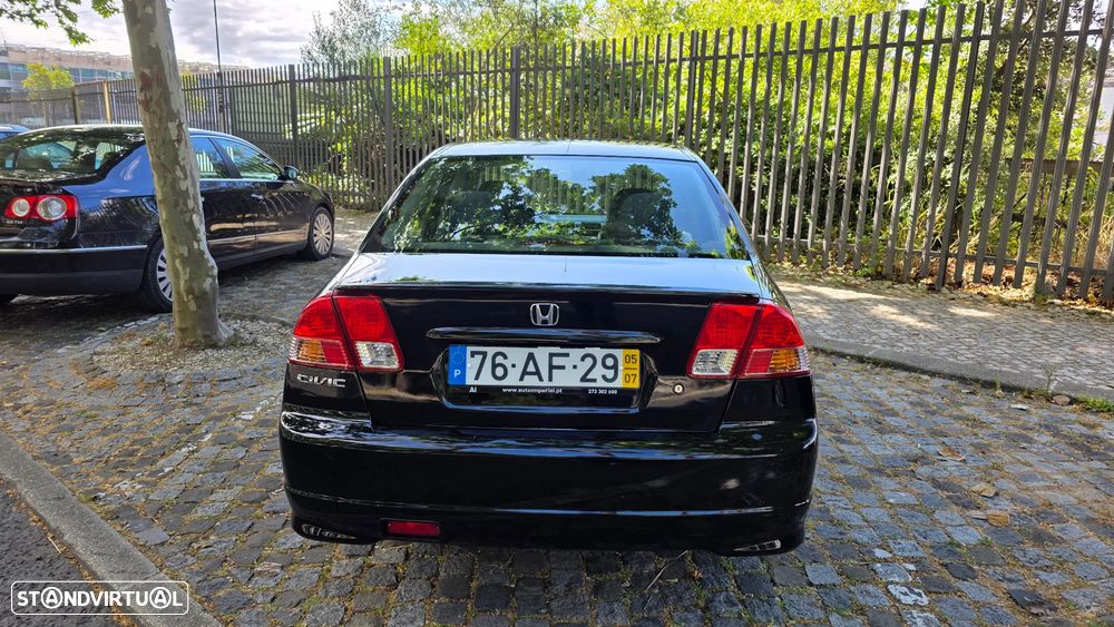 Honda Civic 1.3 IMA - 11