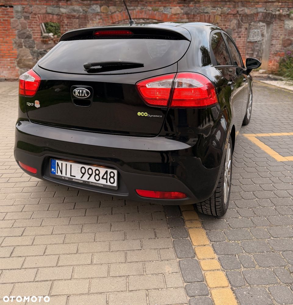 Kia Rio - 6