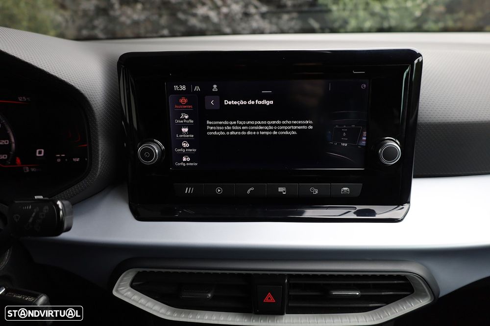 SEAT Arona 1.0 TSI FR - 35