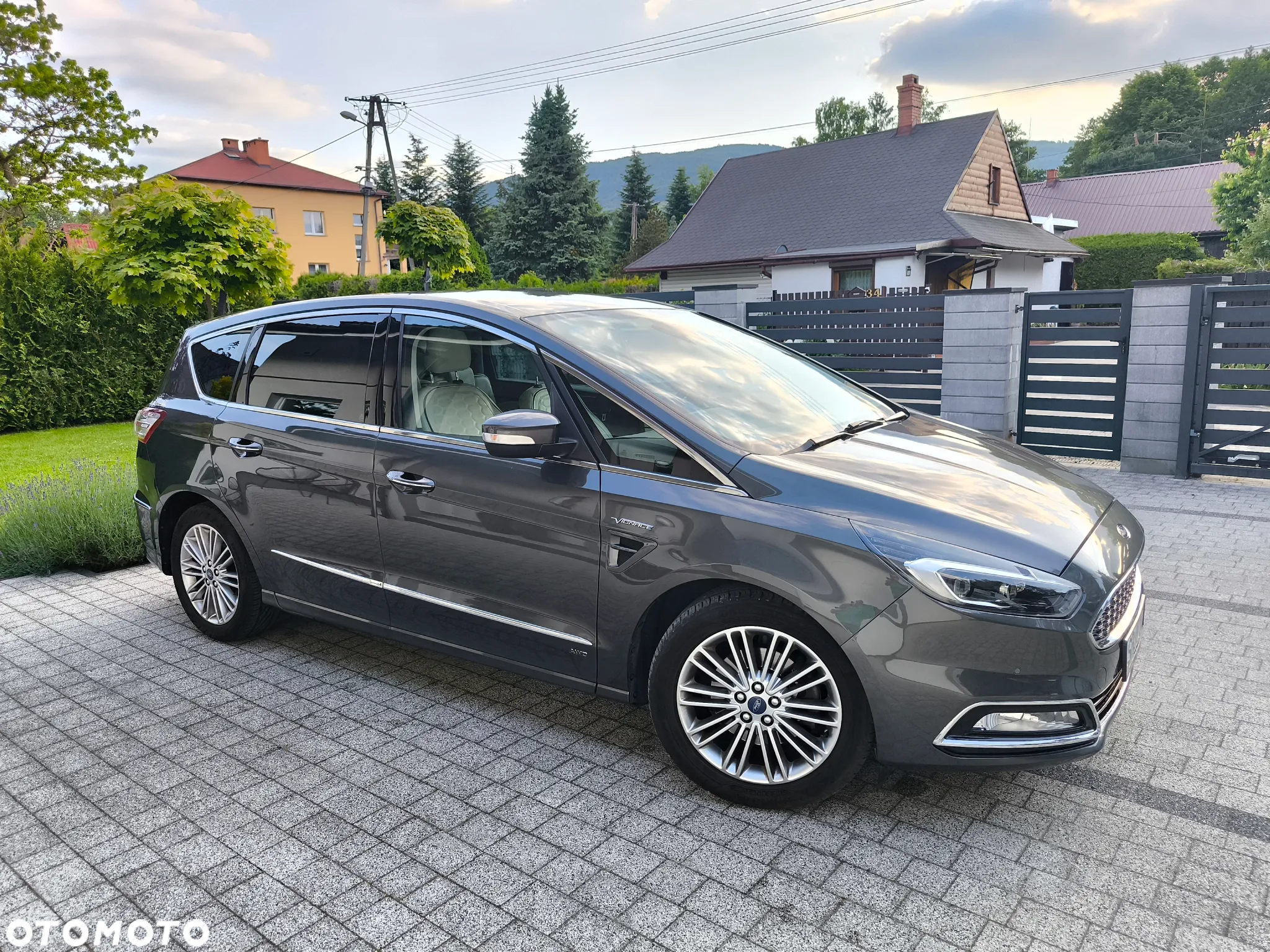 Ford S-Max 2.0 TDCi 4WD Vignale PowerShift - 26